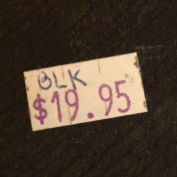 🎄 Hand painted “NOEL” wooden letters - Picture 9 of 10